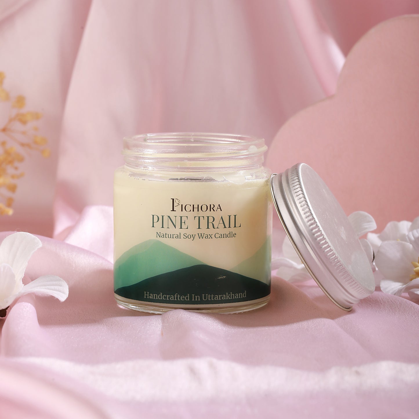 Pine trails - Soy Wax Candle
